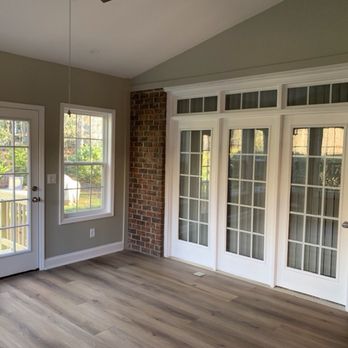 I.D Building - Sunroom interior view - General Contractors Near Me