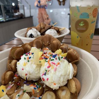 Natural Kitchen - Two Bubble Waffle sundaes and Lychee Green Tea - Ice Cream & Frozen Yogurt Near Me - Milford, Connecticut Natural Kitchen - Two Bubble Waffle sundaes and Lychee Green Tea - Ice Cream & Frozen Yogurt Near Me - Milford, Connecticut