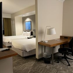 Springhill Suites By Marriott Newark Liberty Int'l Airport