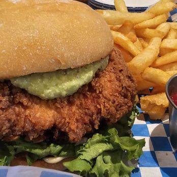 Long Timber Brewing - Chicken Sando - Breweries Near Me - Monroe, Oregon