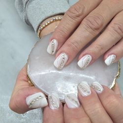 Chloe Nail & Spa