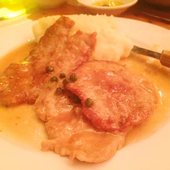 Pepe Giallo - Veal scallopine - Italian Near Me - New York, New York Pepe Giallo - Veal scallopine - Italian Near Me - New York, New York