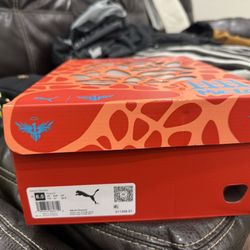 Foot Locker - Other side