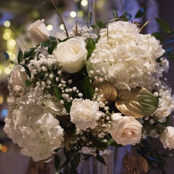 Amour Florist  - Wedding Planning Near Me - Elk Grove, California
