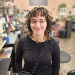 Shear Wattage Salon