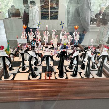 Glass Pavillion - The Chasidim-Franciscan Chess Set by Gianni Toso, 1985 - Art Museums Near Me - Toledo, Ohio