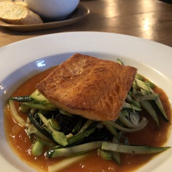 Louies Cafe & Tapas Bar - Stewart island salmon - Restaurants Near Me - Invercargill, STL