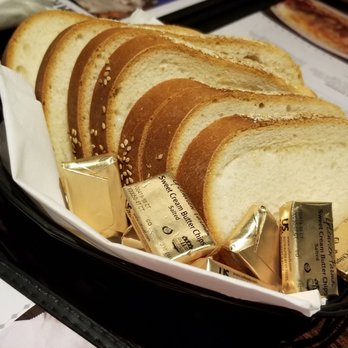 Frankie Gianino's - Bread - Italian Near Me - Imperial, Missouri