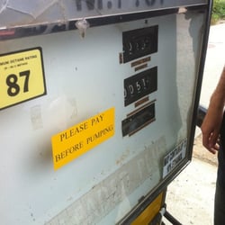 Creekside Grocery - The actual gas pump - looks legit.