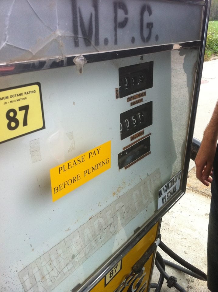 CREEKSIDE GROCERY Updated October 2024 6278 Sparta Rd, North