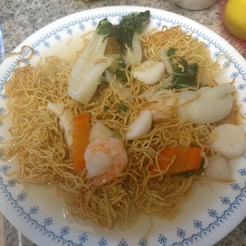 King Wah Chinese Restaurant - $13.95 Hong Kong style pan fried noodles with seafood, after mixing the two together and heating up microwave. - Chinese Near Me - Sunnyvale, California King Wah Chinese Restaurant - $13.95 Hong Kong style pan fried noodles with seafood, after mixing the two together and heating up microwave. - Chinese Near Me - Sunnyvale, California