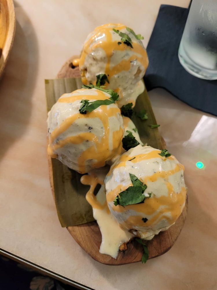 Isla Caribbean Cuisine