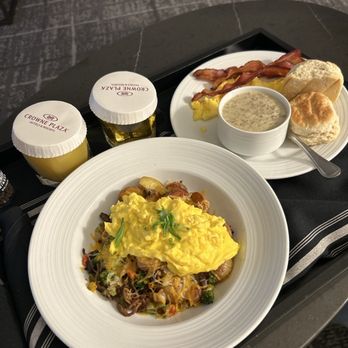Crowne Plaza Lansing West - Veggie breakfast bowl and biscuits with gravy. - Venues & Event Spaces Near Me - Lansing, Michigan Crowne Plaza Lansing West - Veggie breakfast bowl and biscuits with gravy. - Venues & Event Spaces Near Me - Lansing, Michigan