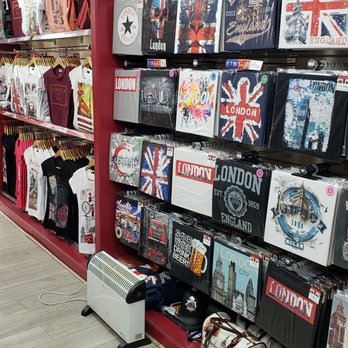 The Giftree - Souvenir Shops Near Me - London, XGL
