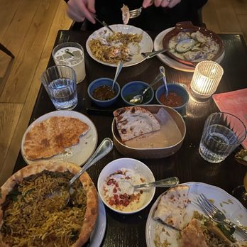 Baar Baar - Chicken biryani, chutney trio, CHICKEN MALAI TIKKA, naan - Indian Near Me - Los Angeles, California