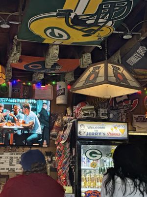 Jerry's Tavern by null