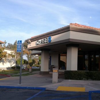 Chase Bank - Nice front entrance. - Banks & Credit Unions Near Me - Santee, California Chase Bank - Nice front entrance. - Banks & Credit Unions Near Me - Santee, California