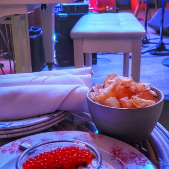 Bar Lis - Salmon dip with chips app - Lounges Near Me - Los Angeles, California