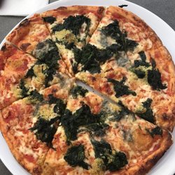Hof Pizzeria