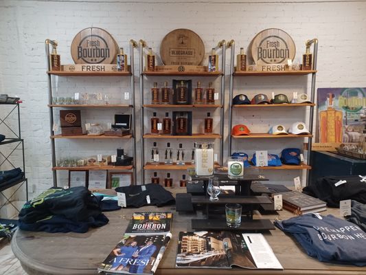 Fresh Bourbon Distillery by null