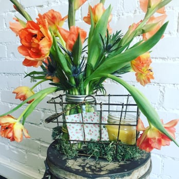 Petals and Stem - Florists Near Me - Nolensville, Tennessee Petals and Stem - Florists Near Me - Nolensville, Tennessee