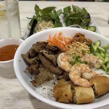 Nambo Kitchen - Combination vermicelli special - Vietnamese Near Me - Tampa Bay, Florida Nambo Kitchen - Combination vermicelli special - Vietnamese Near Me - Tampa Bay, Florida