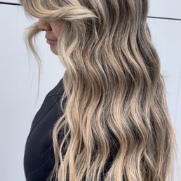 My gorgeous locks at my last appt! Thanks Danielle! My gorgeous locks at my last appt! Thanks Danielle!