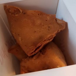 Vegetable samosa ($7 for three), vegan by default. Tasty and nicely done. Vegetable samosa ($7 for three), vegan by default. Tasty and nicely done.