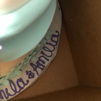 Tony's Cakes - Camila not Amelia - Bakeries Near Me - Vallejo, California
