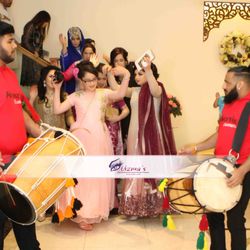 Uzma's - Asian Wedding Photography, Videography and Asian Bridal Makeup services provided all over UK.  Photos of actual clients for Makeup and Photo