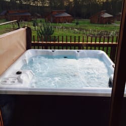 Forest Holidays Forest of Dean - Hot tub
