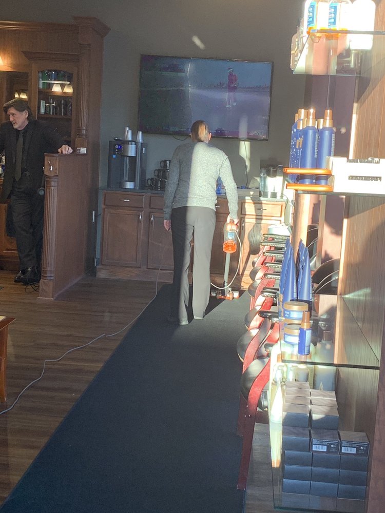 ROOSTERS MEN’S GROOMING CENTER 41 Reviews 180 Linden St, Wellesley, MA Yelp