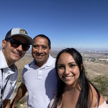 Maverick Helicopters - Aaron our pilot - Tours Near Me - Las Vegas, Nevada Maverick Helicopters - Aaron our pilot - Tours Near Me - Las Vegas, Nevada