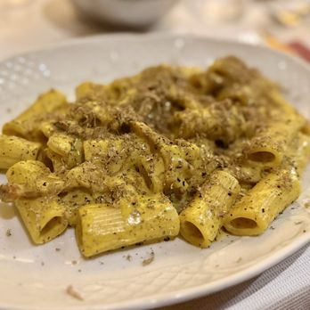 Trattoria dall'Oste - Tartuffo Carbonara - Trattorie Near Me - Florence, FI Trattoria dall'Oste - Tartuffo Carbonara - Trattorie Near Me - Florence, FI