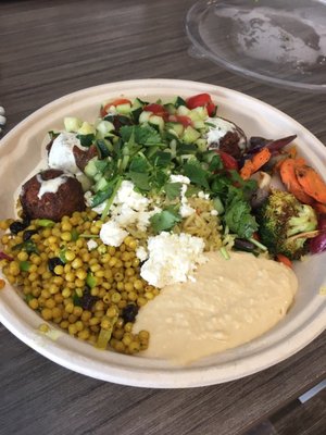 Roti Mediterranean Bowls. Salads. Pitas. by null