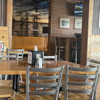 Uncle T's Oyster Bar - Bars Near Me - Scott, Louisiana Uncle T's Oyster Bar - Bars Near Me - Scott, Louisiana