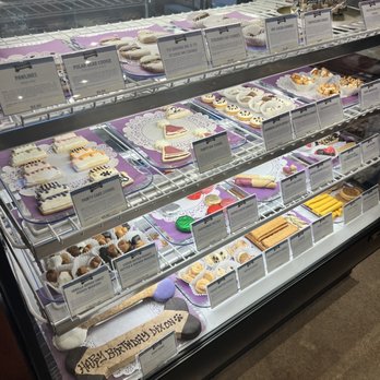 Three Dog Bakery - Pet Stores Near Me - Apple Valley, Minnesota