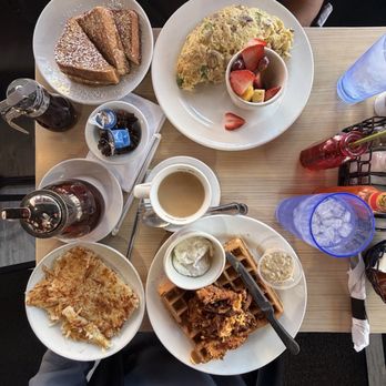 Honeybear Cafe - Breakfast & Brunch Near Me - Chicago, Illinois