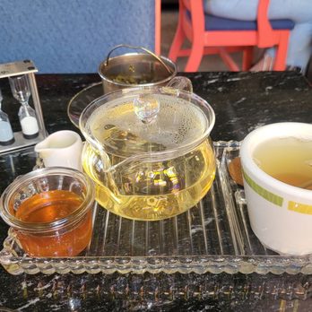 ECHT Coffee House - Milky Oolong Tea.... The presentation is lovely.... - Coffee Roasteries Near Me - Pittsburgh, Pennsylvania