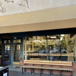 Downtown Bakery & Creamery