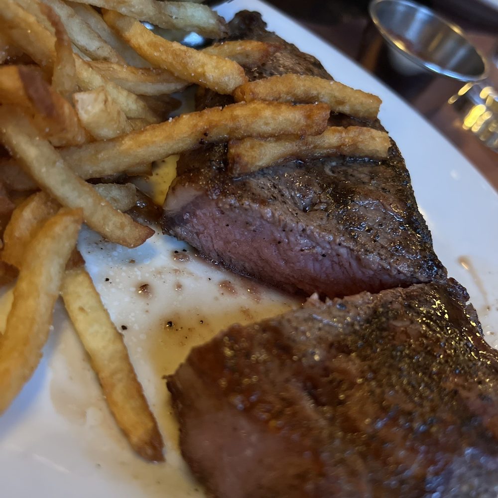 The Smith - Perfectly med rare - New American Near Me - Washington, DC, District of Columbia
