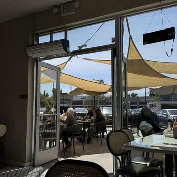 Popping Yolk Cafe - Cafes Near Me - Brea, California