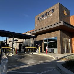 Sunny's Car Wash - Seemed VERY busy (all relative though) and I wanted a car shower after having come back from the snow.