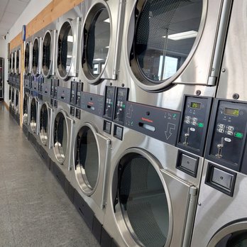 Simply Clean Laundromat - Laundromat Near Me - Parma, Ohio Simply Clean Laundromat - Laundromat Near Me - Parma, Ohio