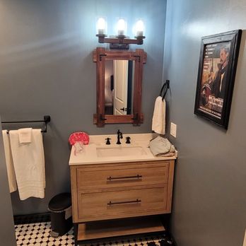 SageBrush Inn - Bathroom entry - Hotels Near Me - Tombstone, Arizona