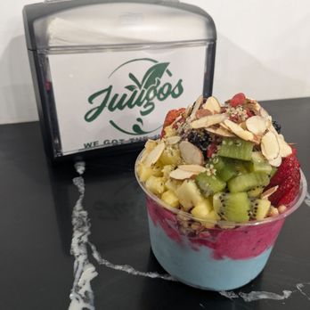 Juugos - Build your own bowl with pitaya and blue majik base. - Juice Bars & Smoothies Near Me - Walnut, California Juugos - Build your own bowl with pitaya and blue majik base. - Juice Bars & Smoothies Near Me - Walnut, California