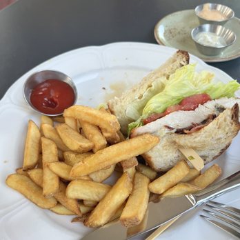 Honey Salt - Chef special for lunch - chicken club - Canadian (New) Near Me - Vancouver, British Columbia