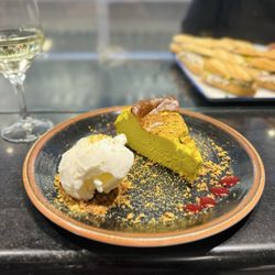 Antonio Bar - Pistachio cheesecake