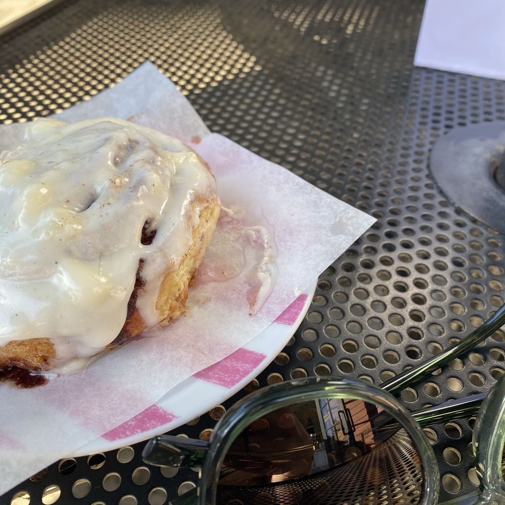 Cinnamon roll