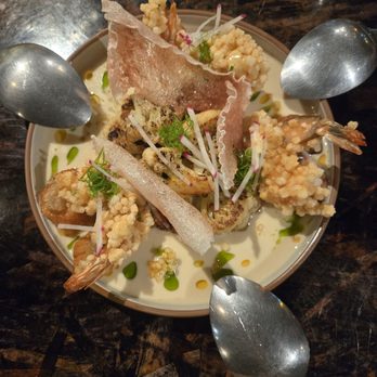 XO Restaurant - Pan Seared Scallops, Bubu Arare Crusted Shrimp, Shellfish Beurre Monte - Asian Fusion Near Me - Honolulu, Hawaii XO Restaurant - Pan Seared Scallops, Bubu Arare Crusted Shrimp, Shellfish Beurre Monte - Asian Fusion Near Me - Honolulu, Hawaii